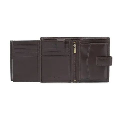 Duży klasyczny portfel męski OCHNIK SL-190/89 z naturalnej skóry, widok z zewnątrz. Large classic OCHNIK SL-190/89 men’s leather wallet in brown – exterior view.
